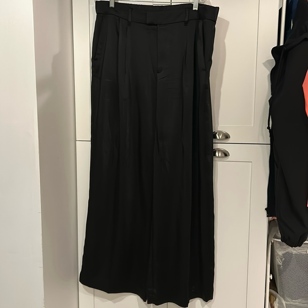 EUC satin palazzo pants